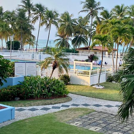 Hobie Oceanfront Apartment At Isla Verde San Juan Exteriör bild