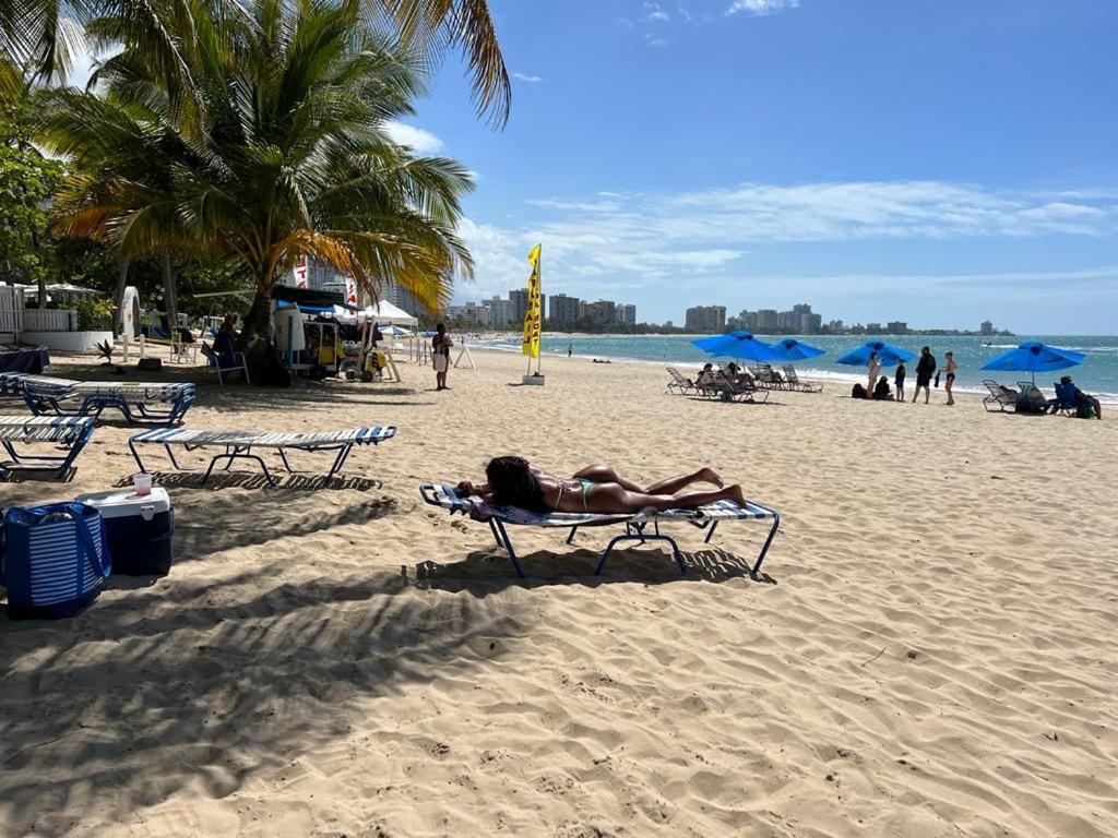 Hobie Oceanfront Apartment At Isla Verde San Juan Exteriör bild