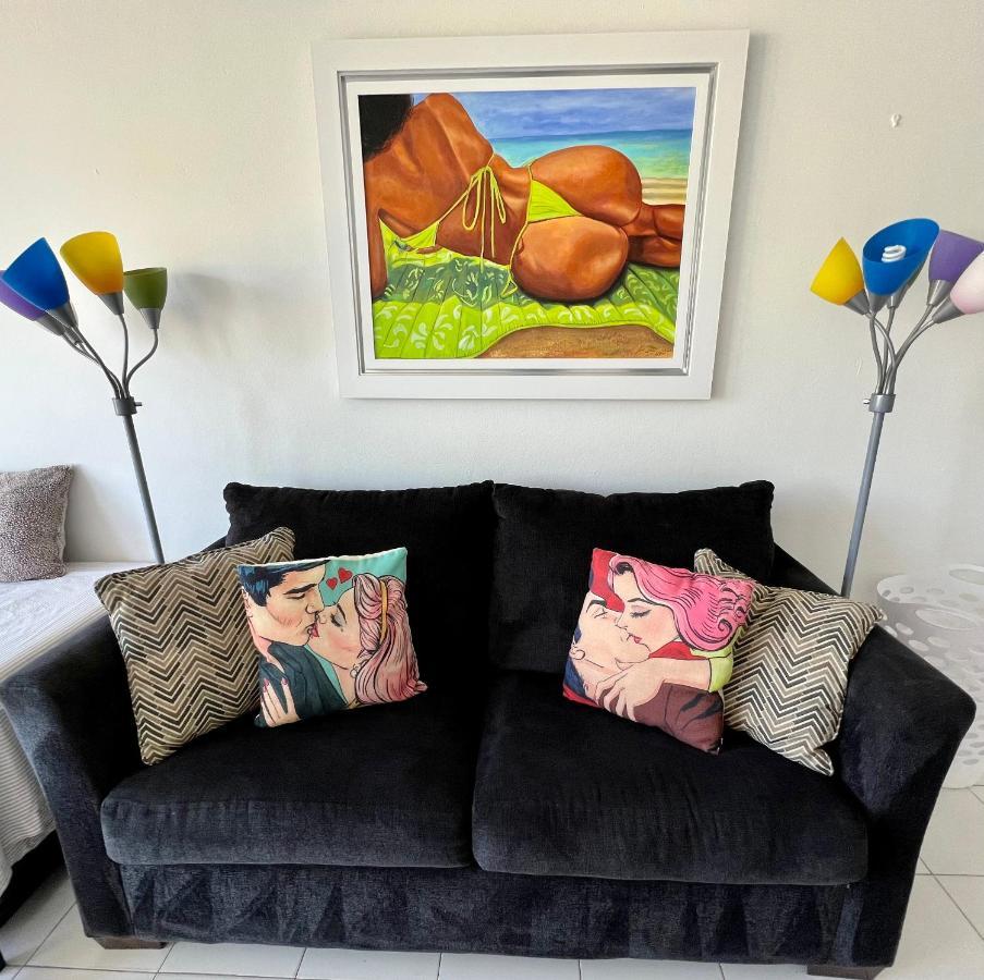 Hobie Oceanfront Apartment At Isla Verde San Juan Exteriör bild
