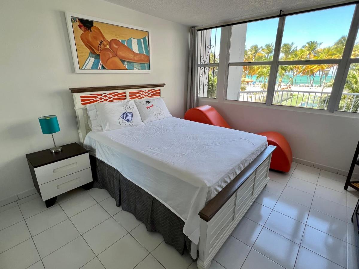 Hobie Oceanfront Apartment At Isla Verde San Juan Exteriör bild